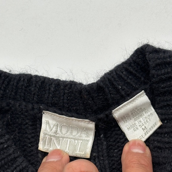 Women’s Moda Intl Silk Angora Rabbit Blend Chunky Knit Gray Sweater Size M - Picture 4 of 9